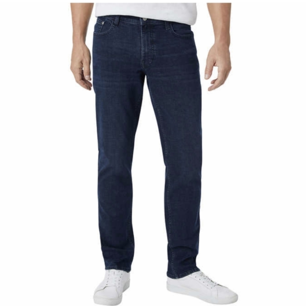 IZOD Men's Comfort Straight Jeans Stretch